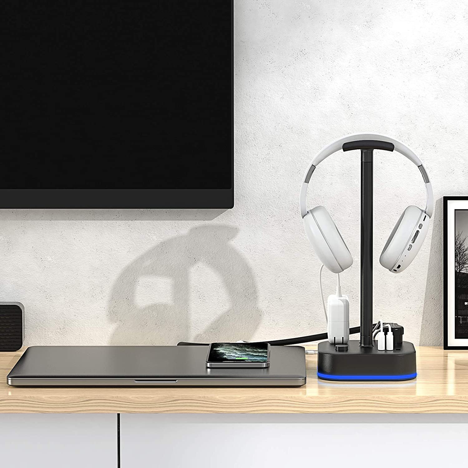 HAVIT DPM05 RGB Headset Stand with 3 USB Charging Ports & 3 Power Outlets 【US Only】 - Image 6