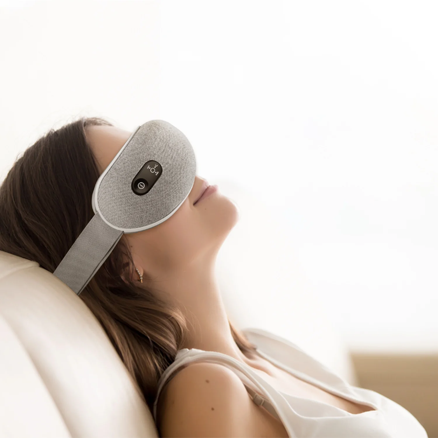 HAVIT EM1601 Eye Massager with Foldable Rechargeable Air Compression Heat Therapy - Image 7