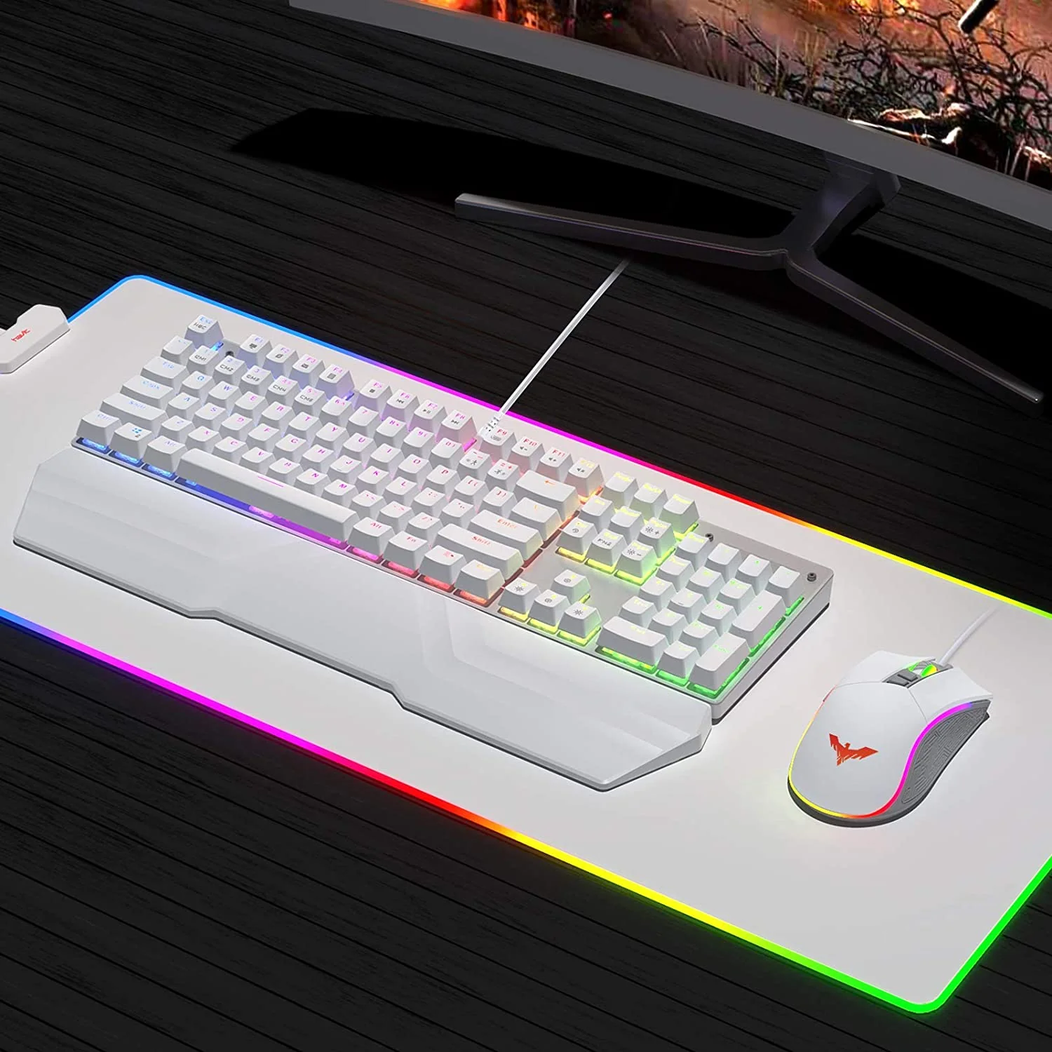 HAVIT KB389L Mechanical Keyboard and Mouse Combo 104 Keys with Detachable Wrist Rest - Image 17