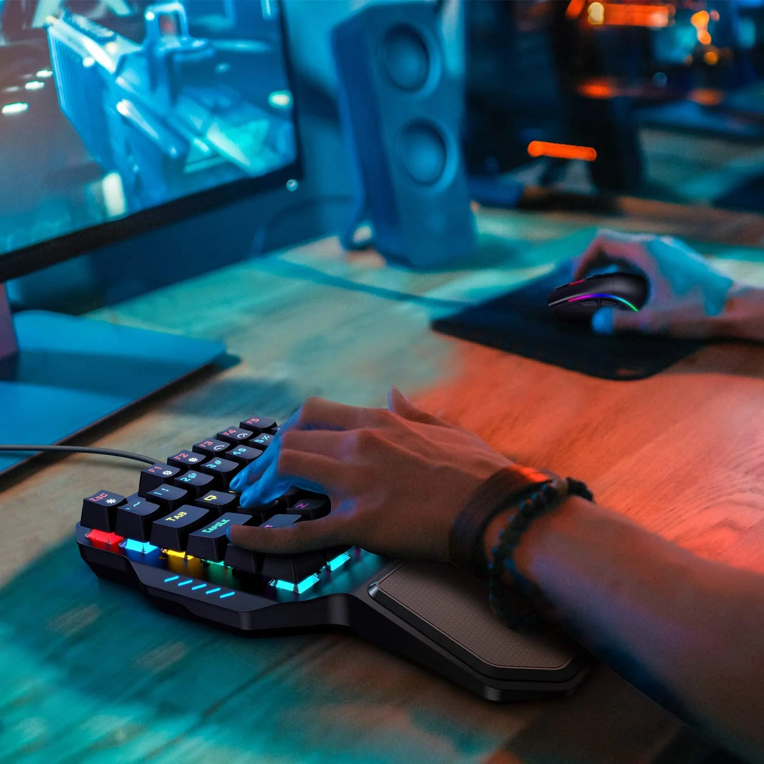 HAVIT RK-B20 One Hand RGB Gaming Keyboard & Programmable Mouse Combo - 36 Keys USB Keypad with Wrist Rest - Image 7